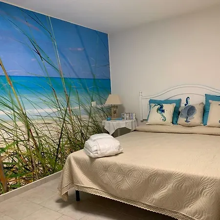 Ferienhaus Acquamarina Semi Detached With Private Pool And Wifi Torre delle Stelle